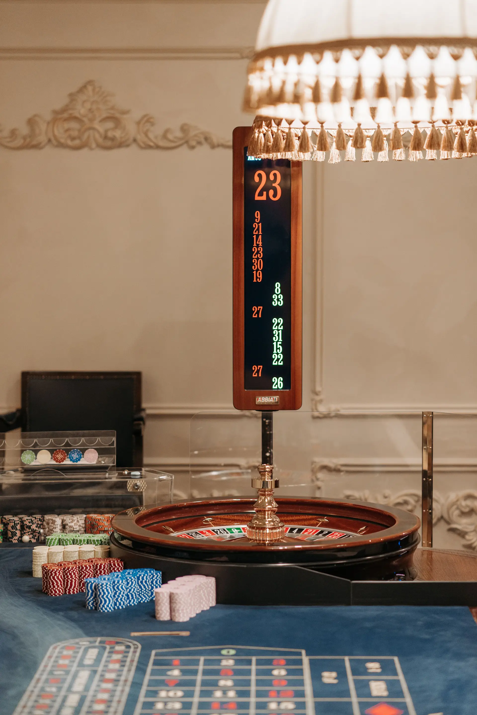 Roulette-Tisch im ZelvessianRoyalcourt